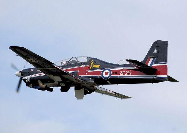 RAF Short Tucano T1, in display colours for 2008 – wikiwand.com